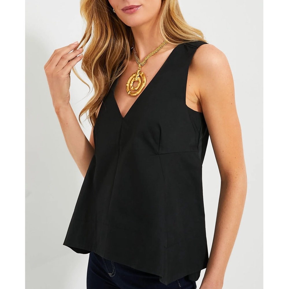 POMANDER PLACE Black Structured Lana Top - Picture 3 of 10